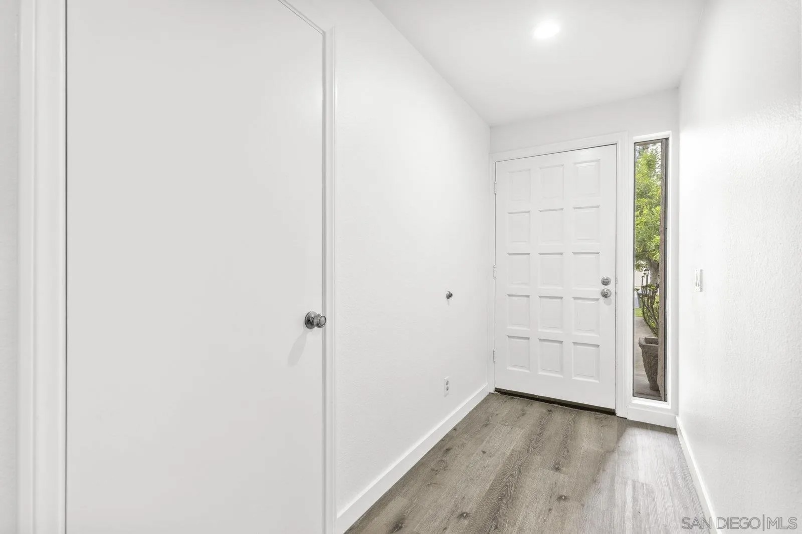 17727 Valle De Lobo Drive