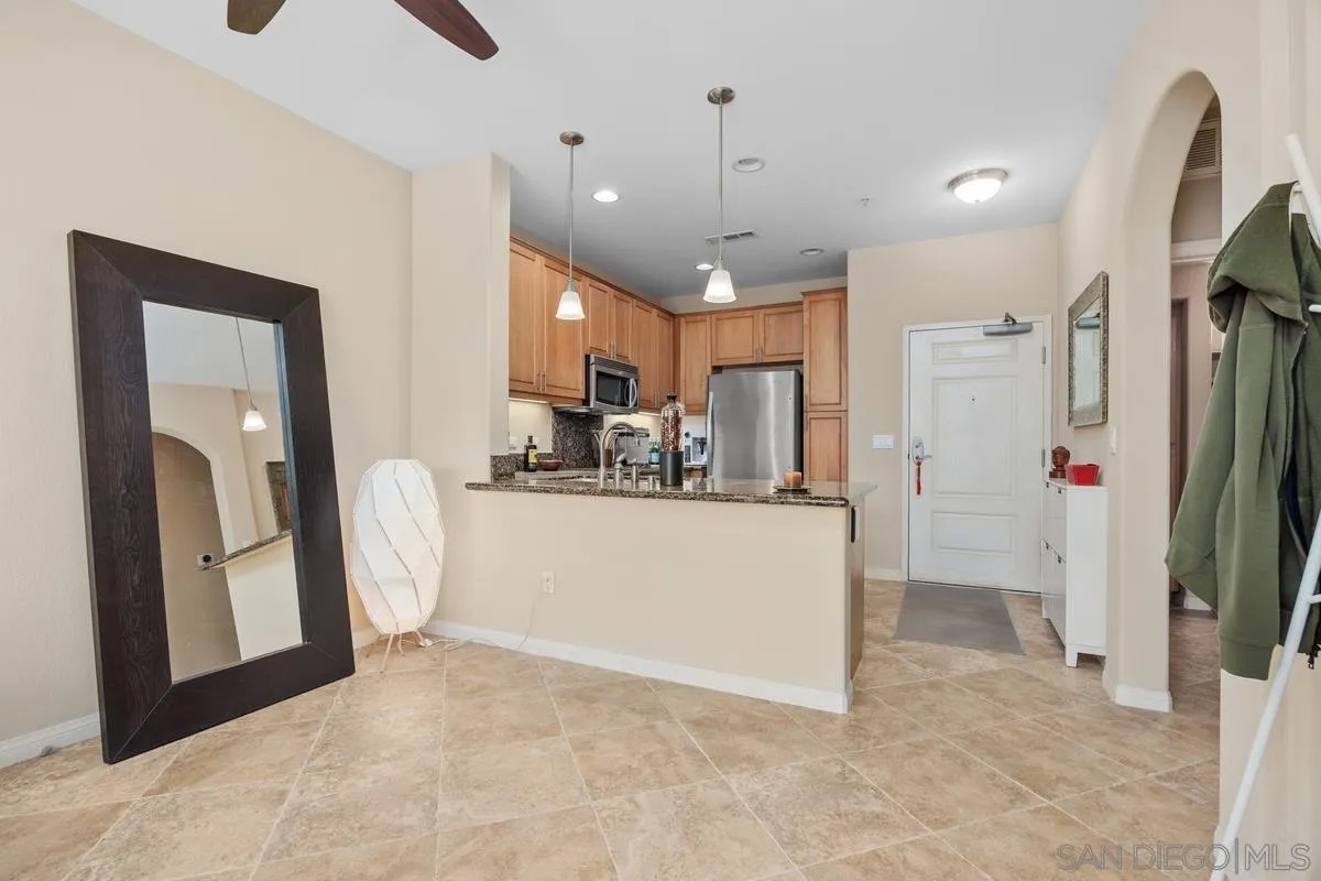 3887 Pell Place 131