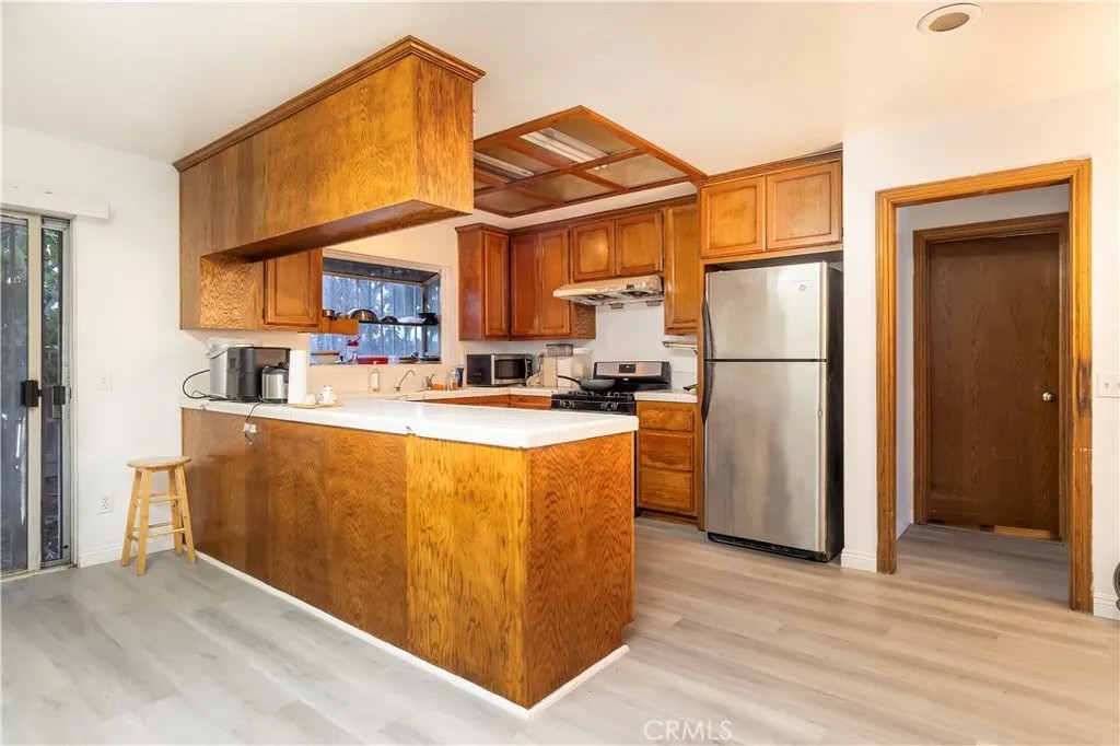 11734 Lower Azusa