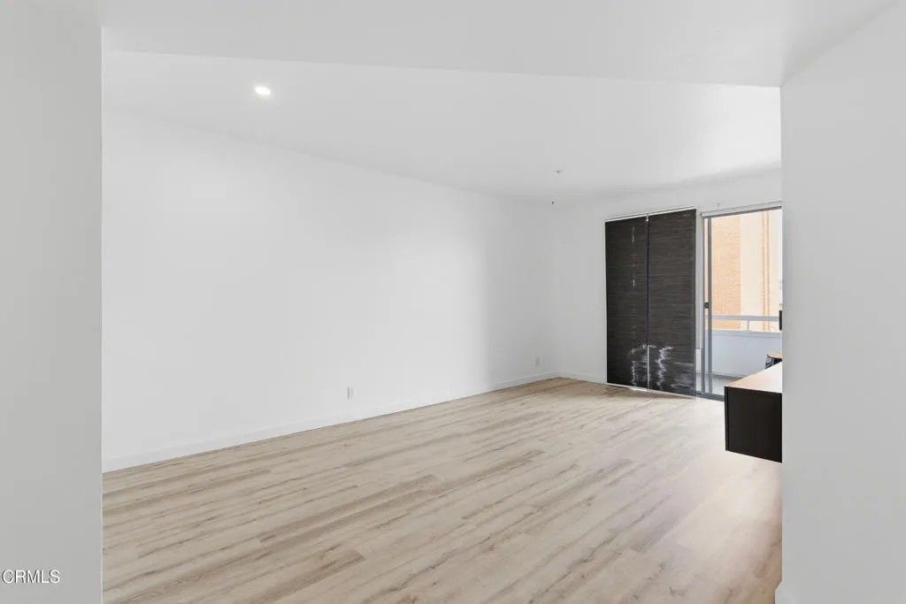 865 S B Street Q2