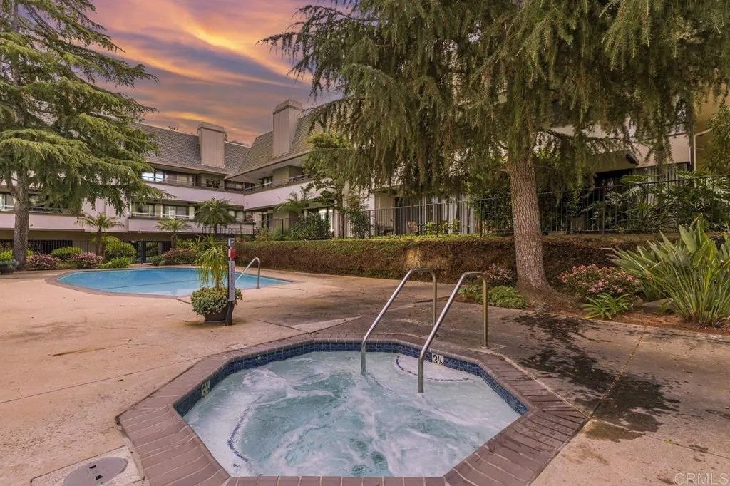 2535 Navarra Drive 6A