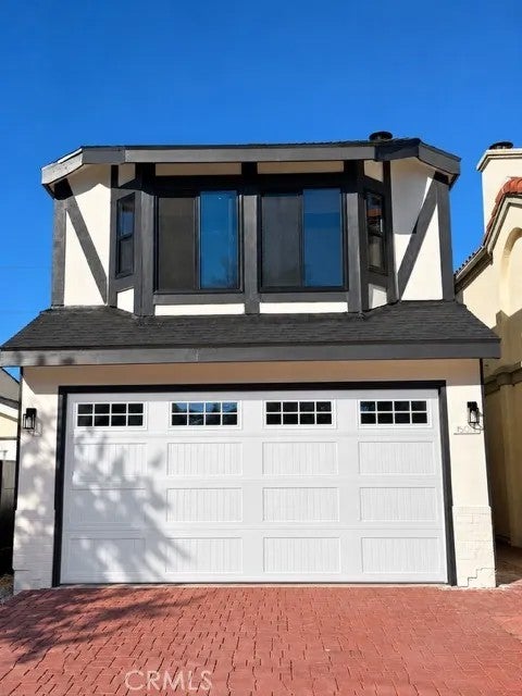 15013 Kingsdale Ave.