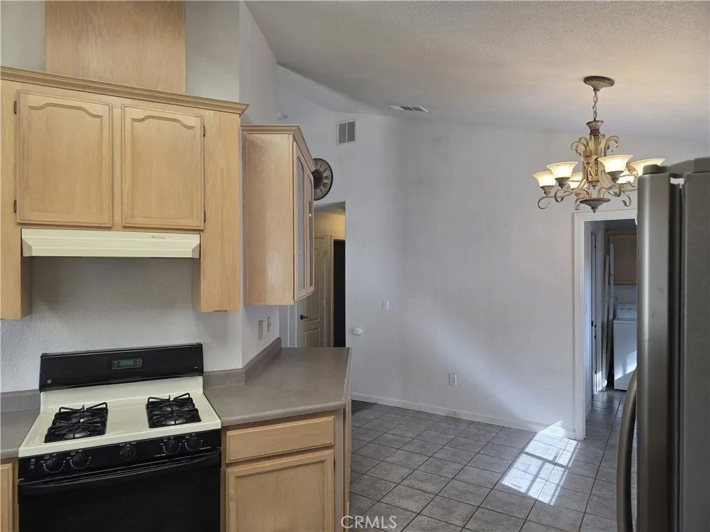 21737 Shadow Lane