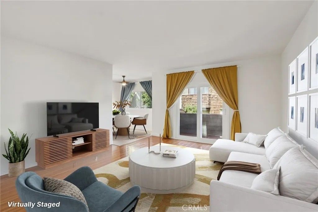 Photo of 5400 Newcastle Avenue #70, Encino, CA 91316 (MLS # SR26032634)