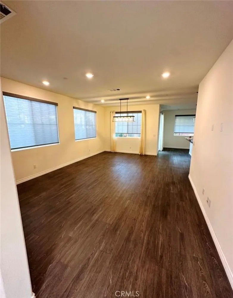 8691 Bay Laurel