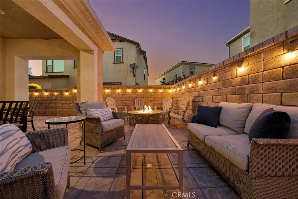 24202 Arroyo Spring