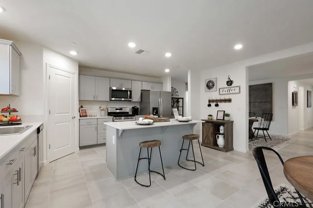 Photo of 4759 JEMA Way #10 B1, Merced, CA 95348 (MLS # MC25272709)