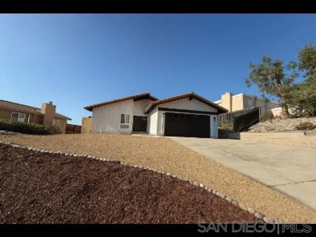 Photo of 7492 Margerum Ave, San Diego, CA 92120 (MLS # 250046085)