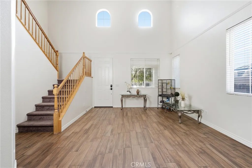 42524 Cinnabar Court