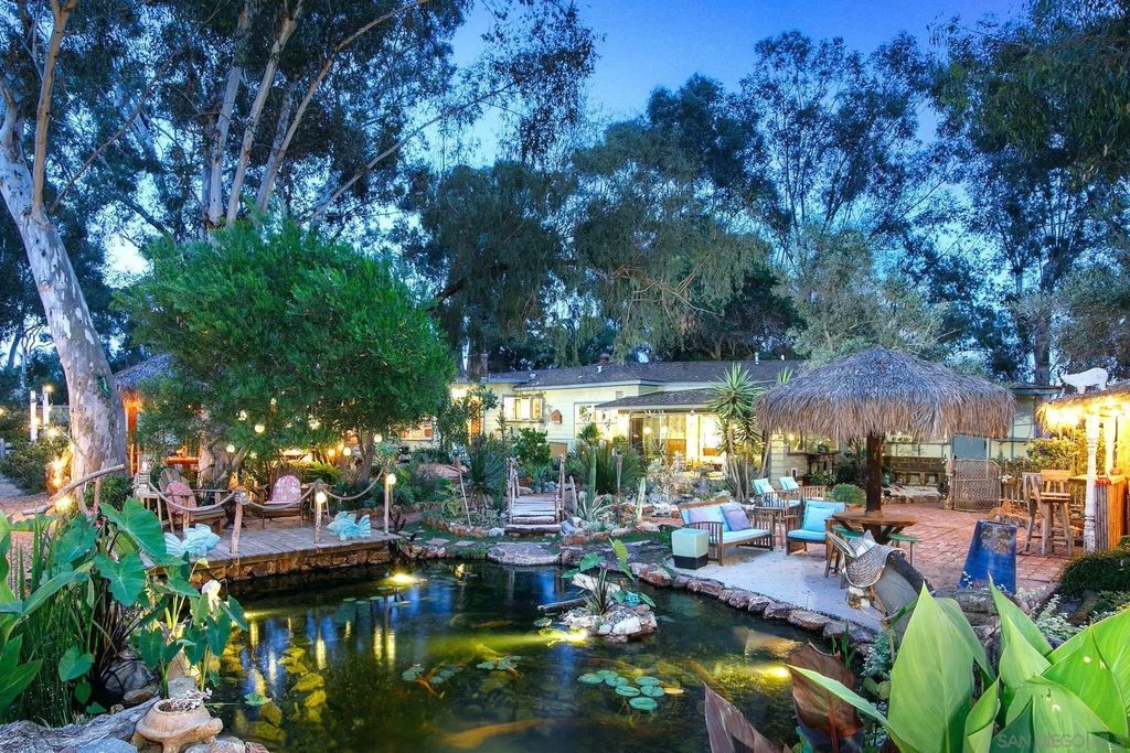 Photo of 3623 Lomacitas Lane, Bonita, CA 91902 (MLS # 260009687)