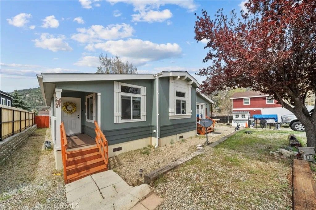 Photo of 229 Chaparral St, Frazier Park, CA 93225 (MLS # AR26071702)