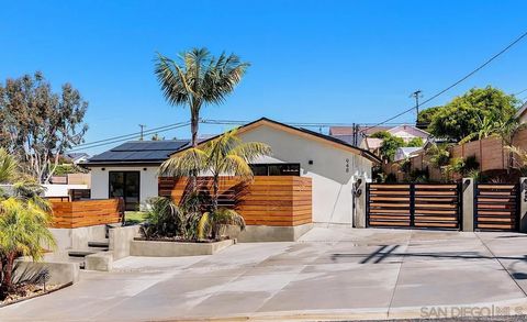Photo of 948 Emma Dr, Cardiff By The Sea, CA 92007 (MLS # 260006371)