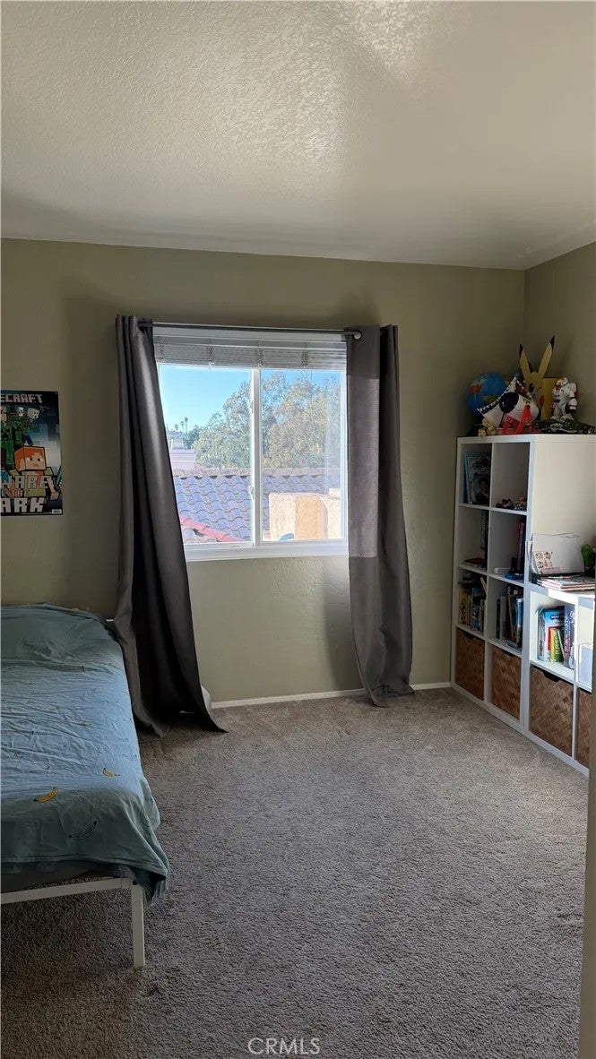 6131 Calle Mariselda