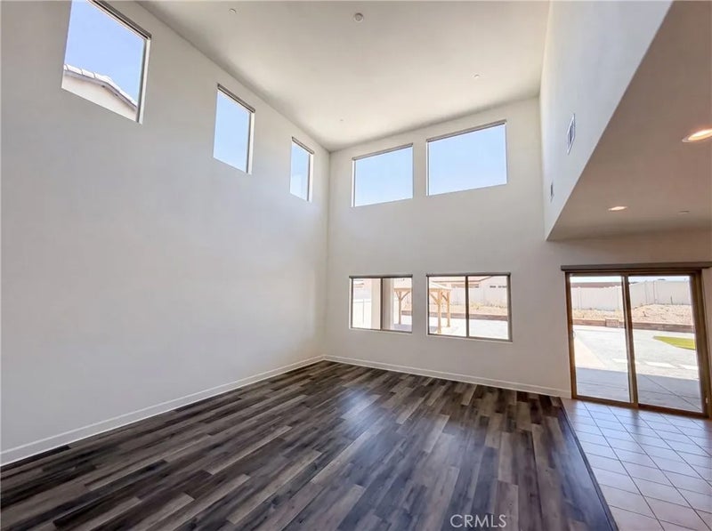 17698 Col Ranch