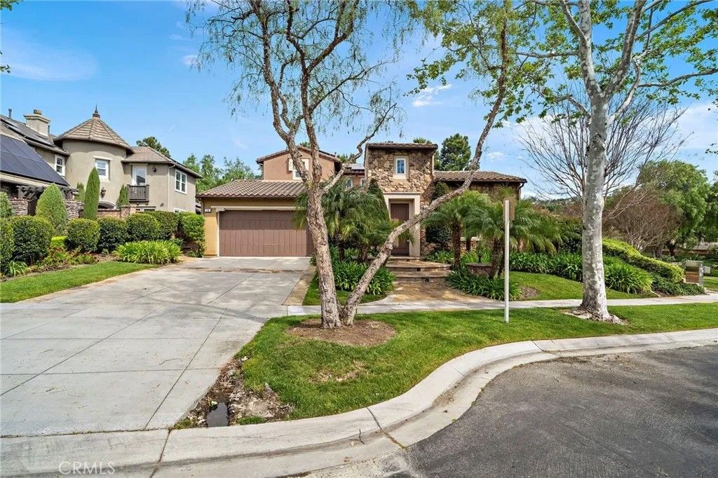 Photo of 28 Drackert Lane, Ladera Ranch, CA 92694 (MLS # PW26056127)