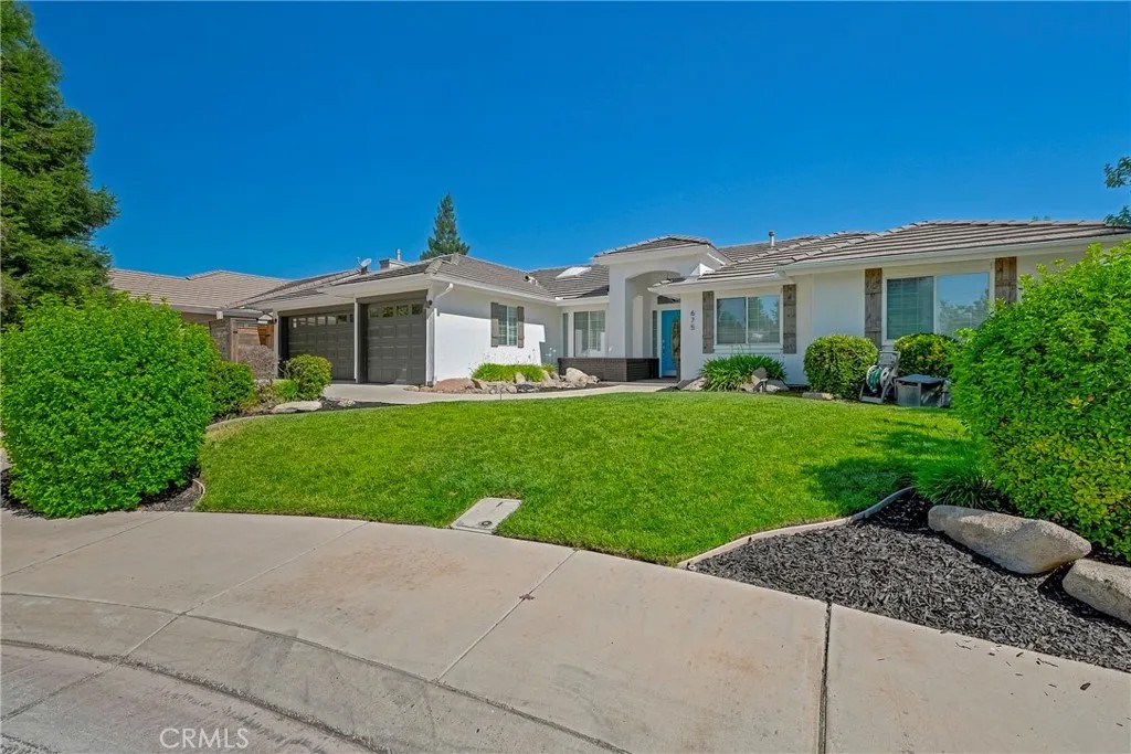 675 Kingfisher Court
