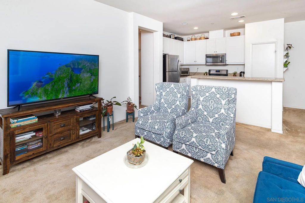 Photo of 1709 Carrillo Pl #1, Chula Vista, CA 91913 (MLS # 250042249)