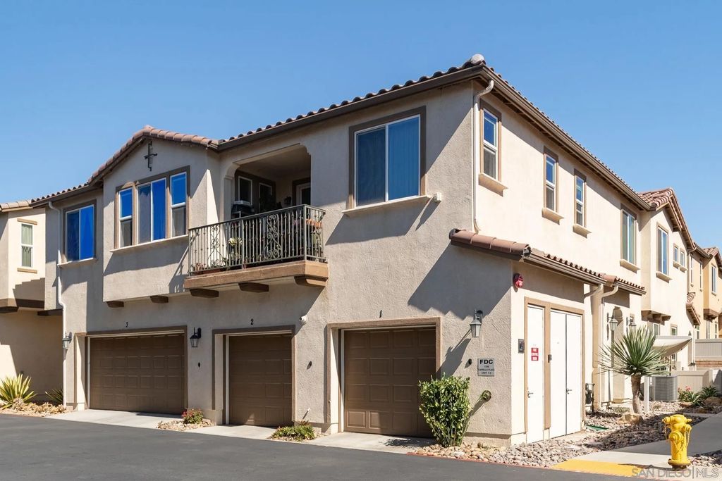 Photo of 1709 Carrillo Pl #1, Chula Vista, CA 91913 (MLS # 250042249)