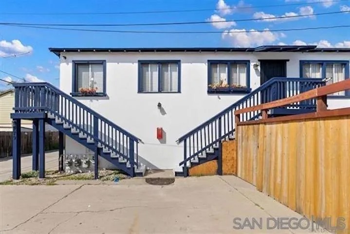 217 Evergreen Ave