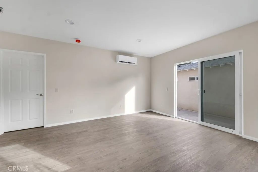 Photo of 7758 Mason Avenue, Winnetka, CA 91306 (MLS # SR26025733)