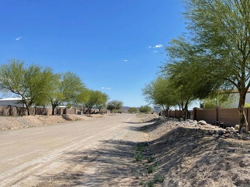 2657 Rio Hacienda