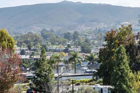 1560 Circa Del Lago D304 San Marcos CA 92078