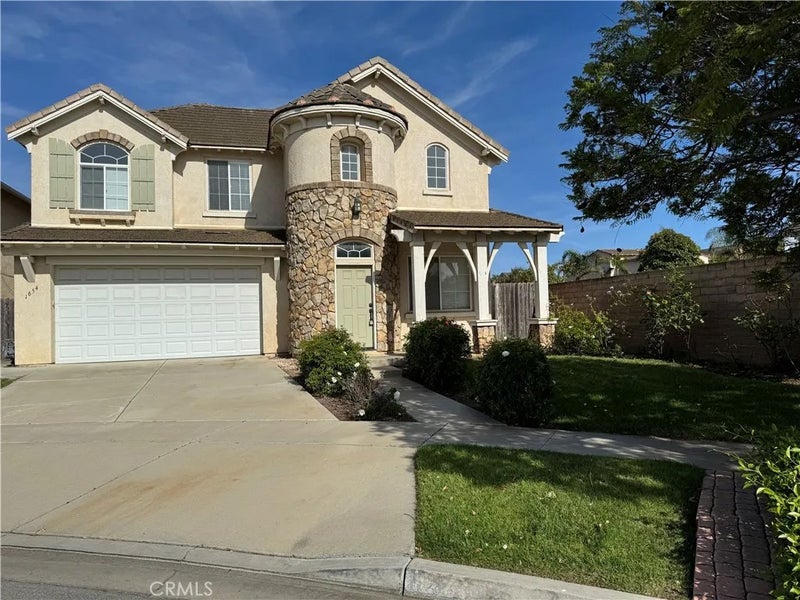 1654 Belmont Court