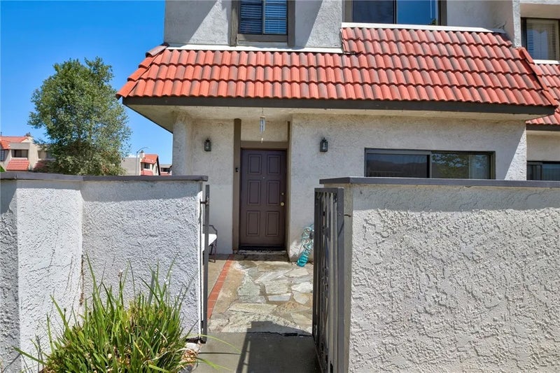 27610 Nugget Drive 1