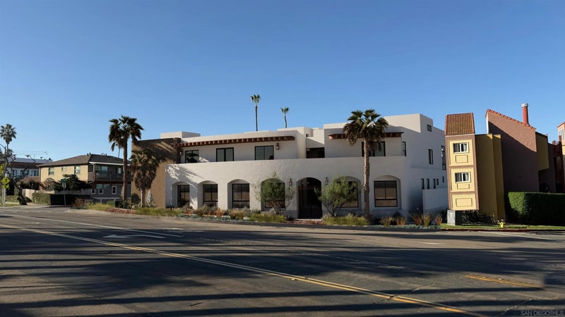 6710 La Jolla Blvd 107
