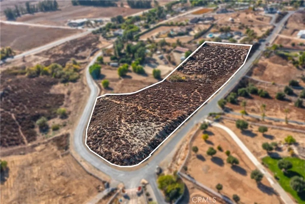 Photo of 36555 Summitville St, Temecula, CA 92592 (MLS # IV26200945)