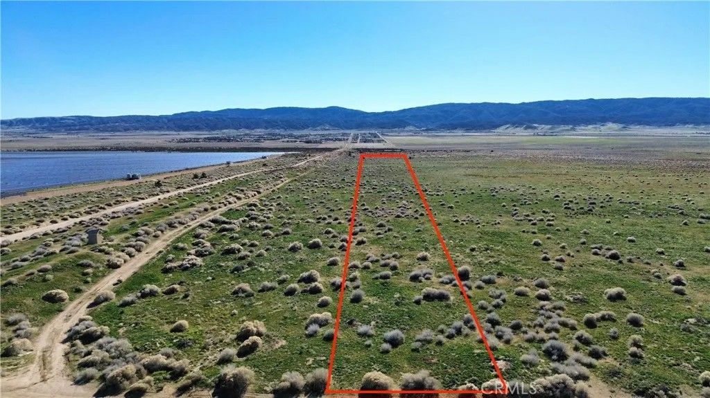 Photo of 0 Gaskell Rd &amp; George St, Rosamond, CA 93560 (MLS # SR25278191)