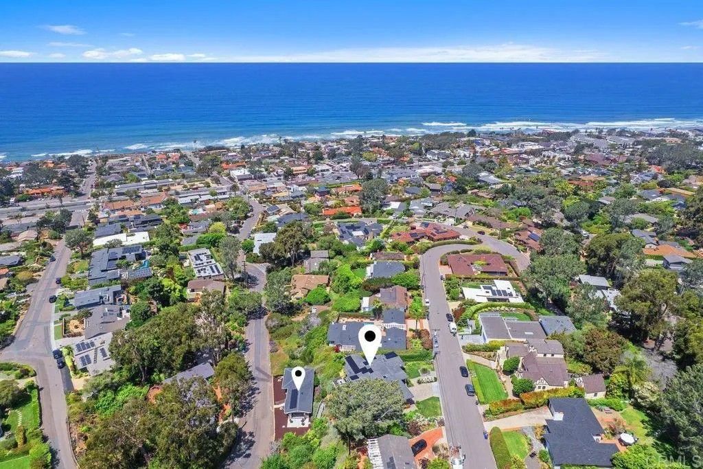 Photo of 555 Amphitheatre Drive, Del Mar, CA 92014 (MLS # NDP2601715)