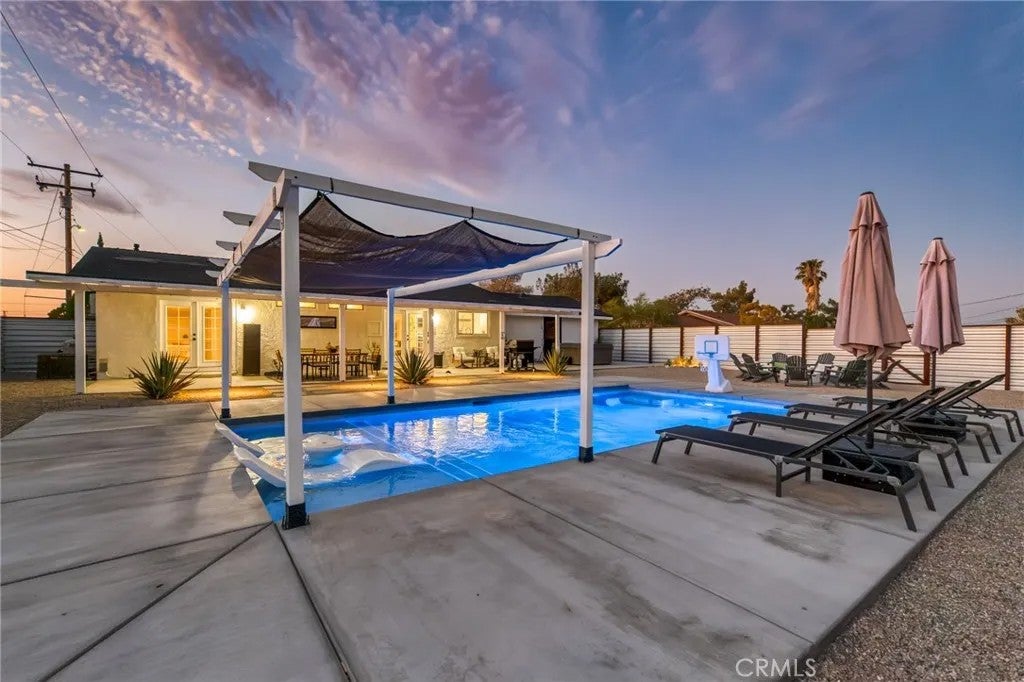 74107 Pinon