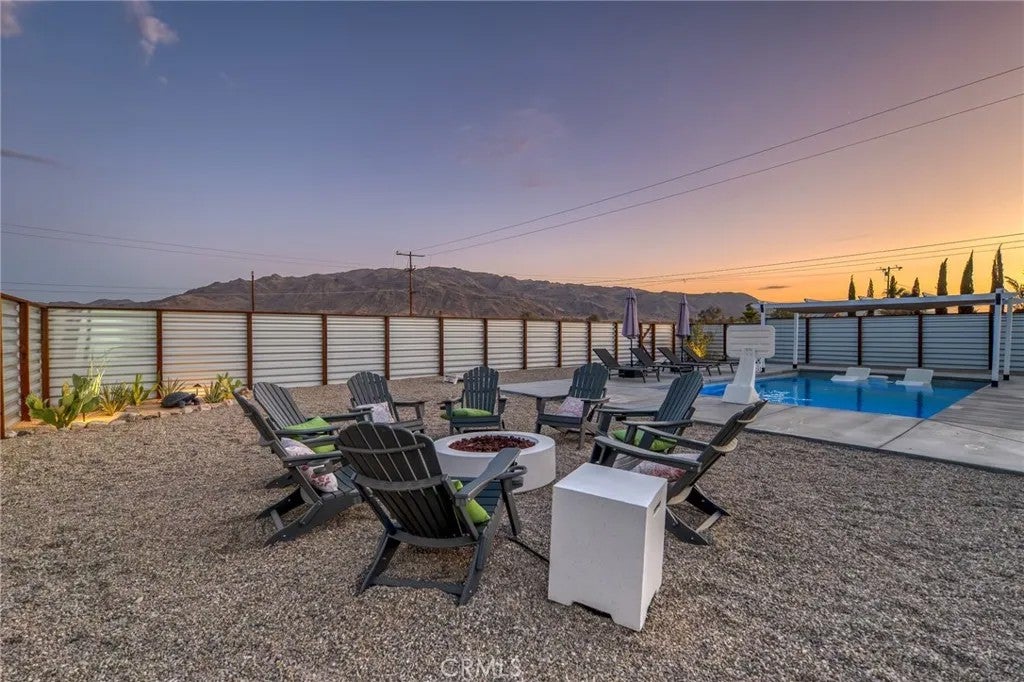 74107 Pinon