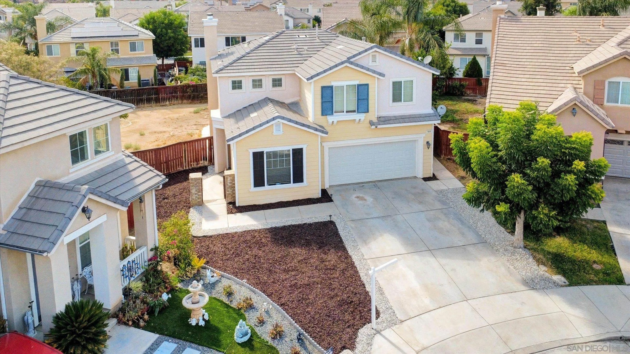 3856 Salt River Ln