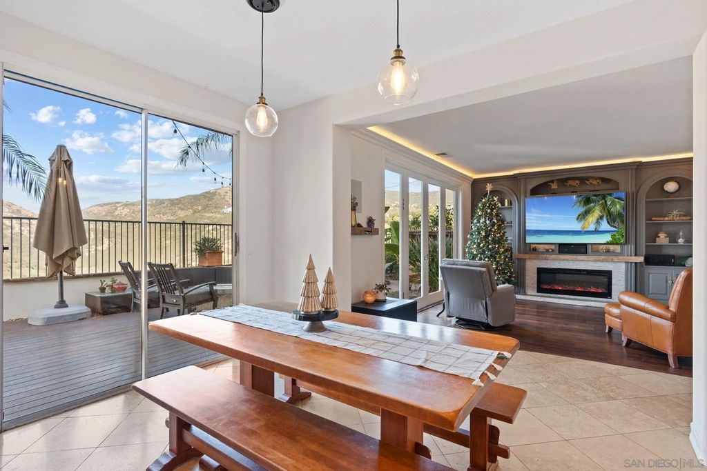 Photo of 1664 Sagewood Way, San Marcos, CA 92078 (MLS # 250045293)