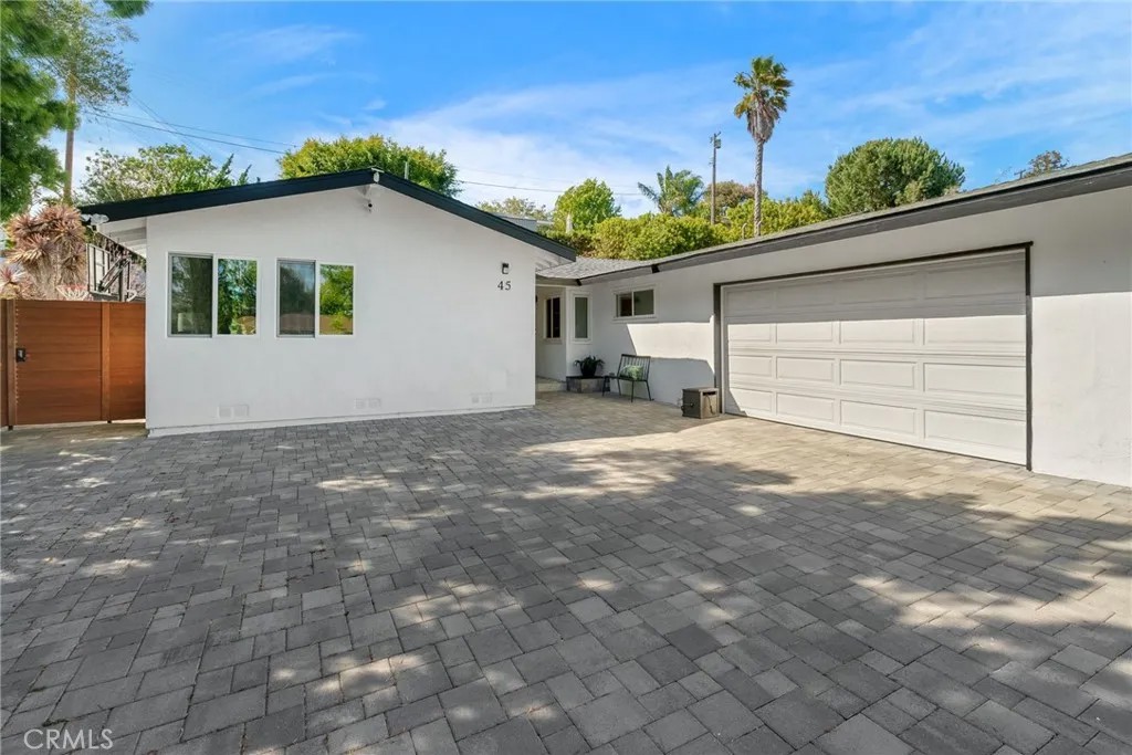 45 Silver Spring Drive