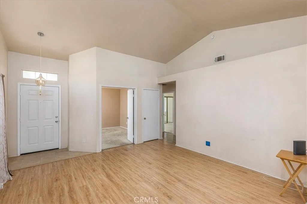 43115 Corte Landeros