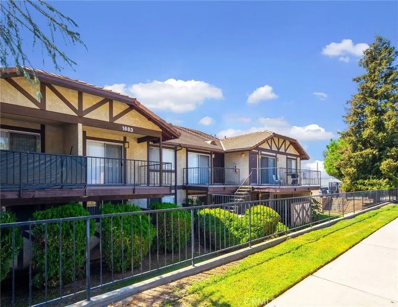 1683 Pumalo Street