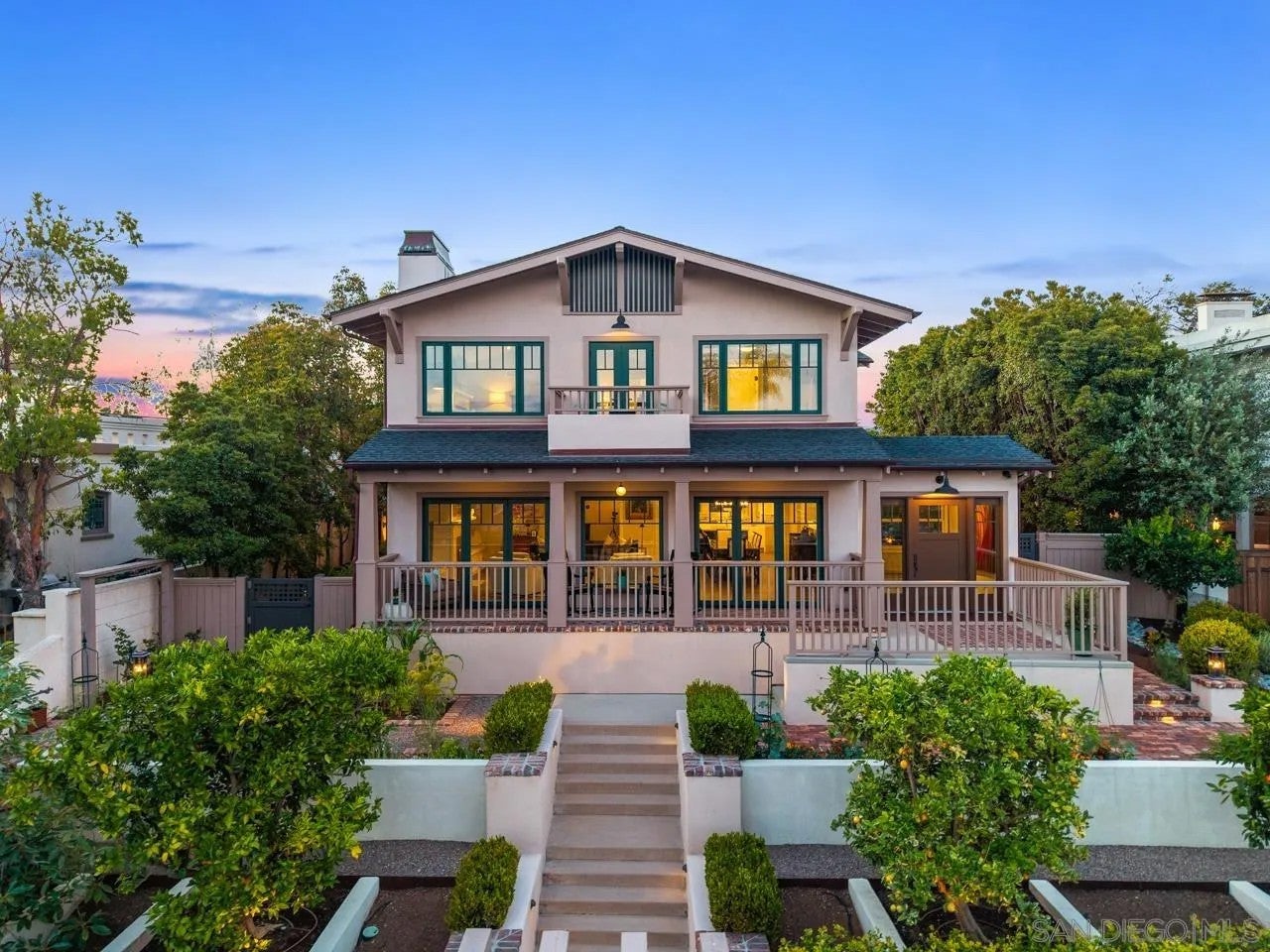 3929 Alameda