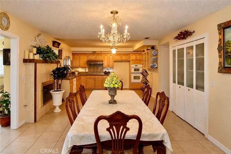7942 Louise Lane