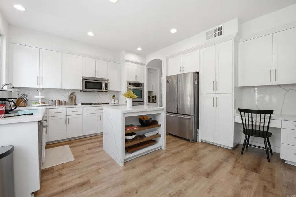 2639 El Granada Road