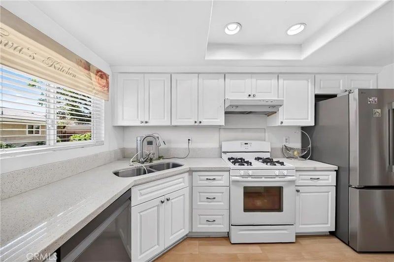 12114 Stonegate Lane