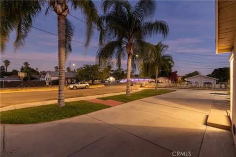 Tiny photo for 487 Jackson ST, Colton, CA 92324 (MLS # AR26151732)