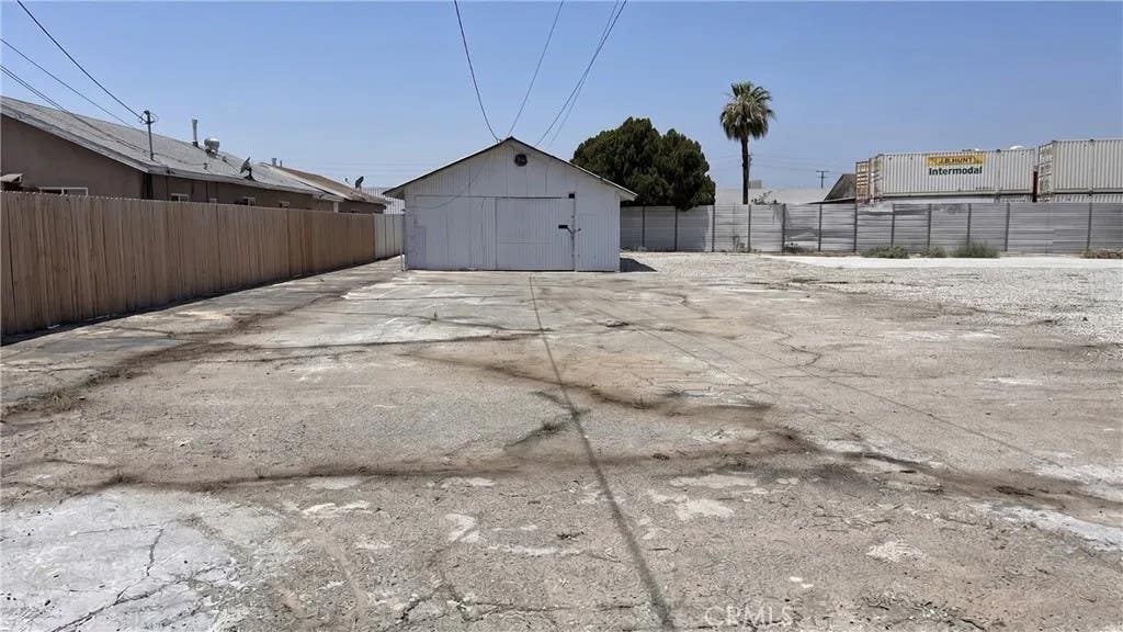 Photo of 1157 N 7th ST, Colton, CA 92324 (MLS # OC26135359)