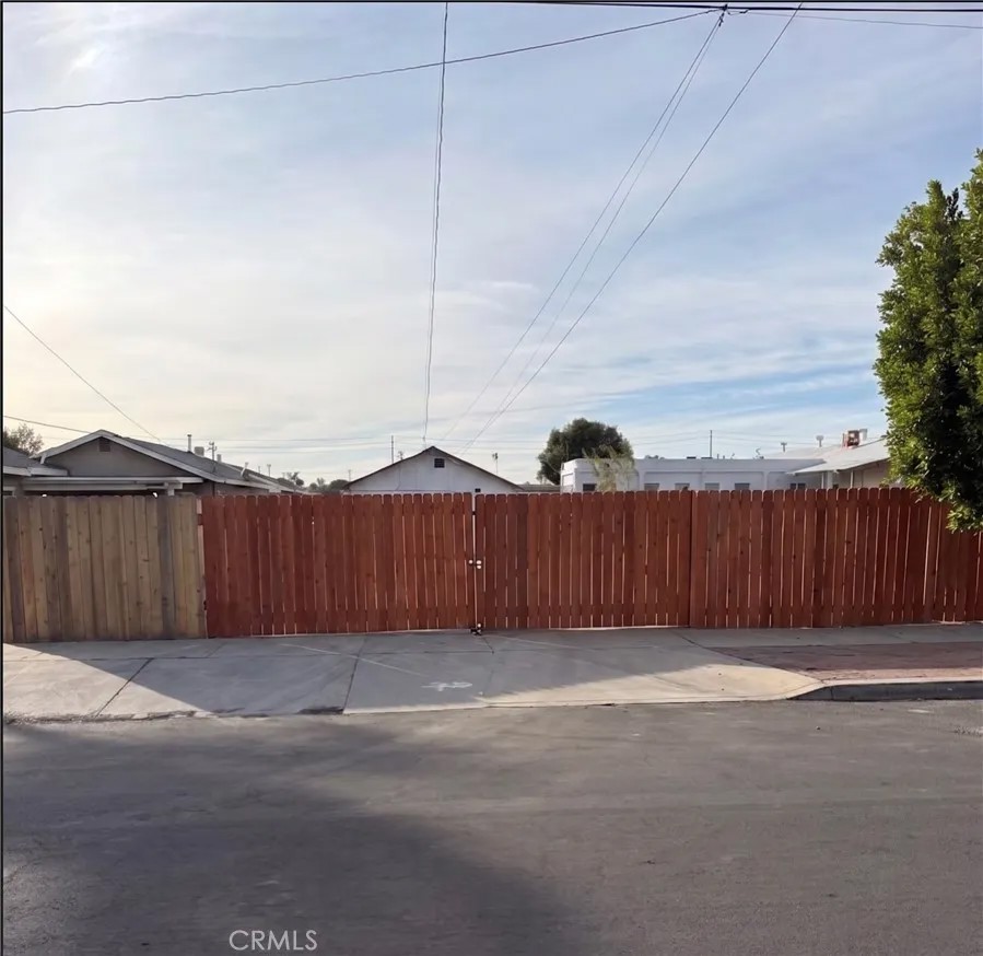 1157 N 7th