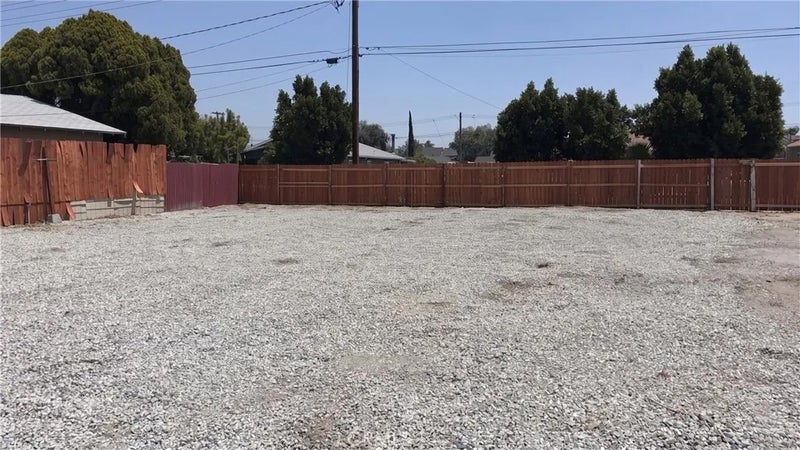 1157 N 7th