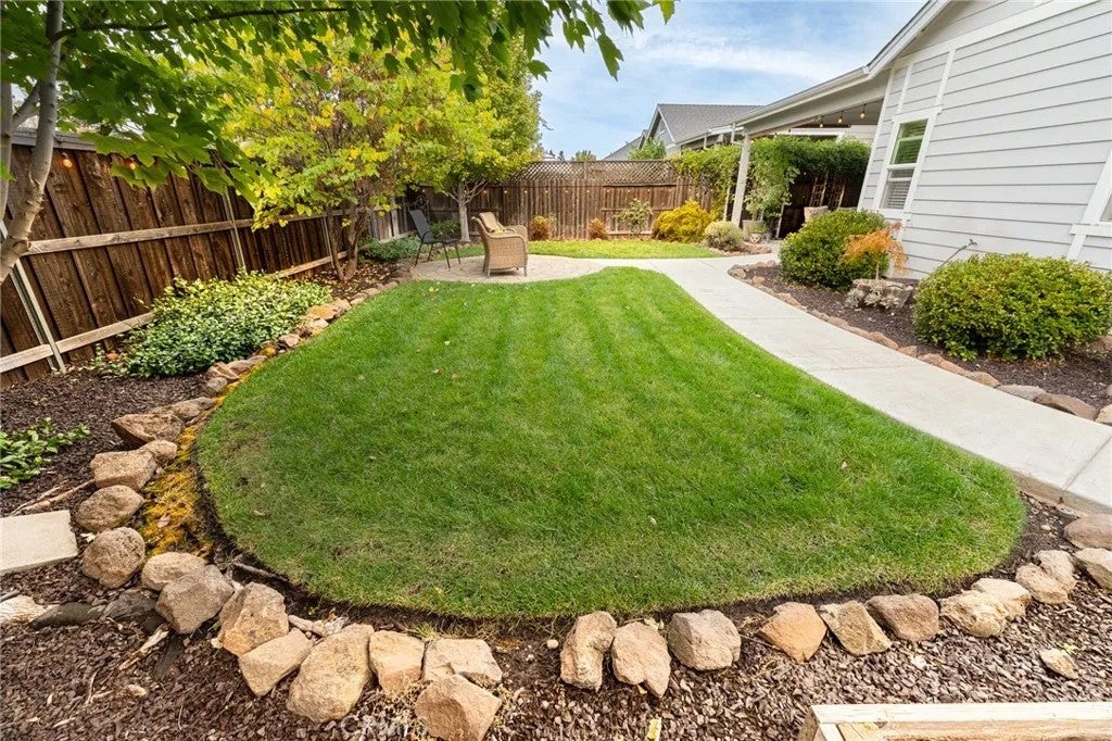 3313 Freshwater Creek