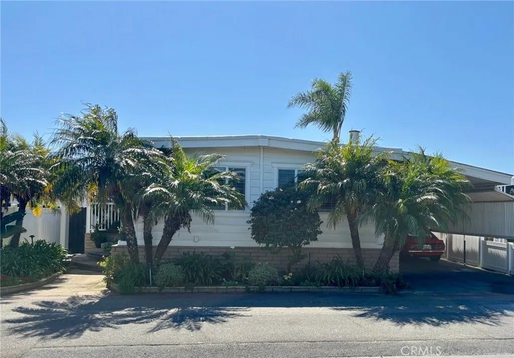 Photo of 20701 Beach Blvd #220, Huntington Beach, CA 92648 (MLS # SB26054998)