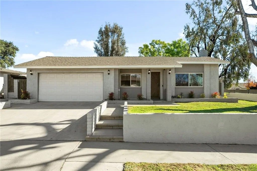 Photo of 7285 Teak Way, Rancho Cucamonga, CA 91701 (MLS # CV26007240)